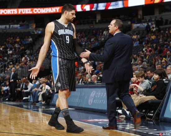 员签约上的 员签约上的