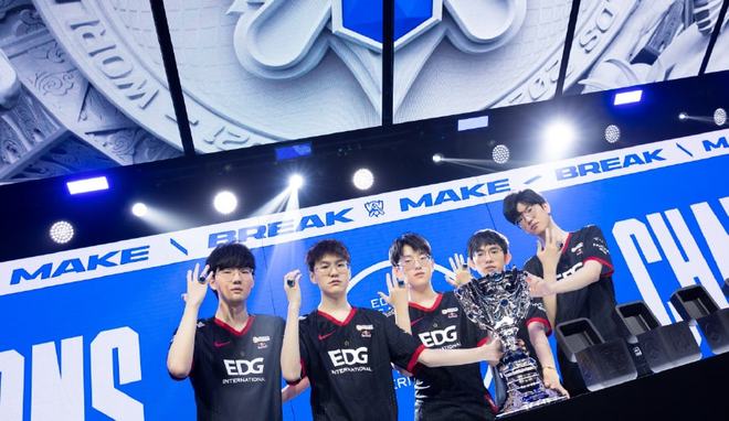 出现明显失 出现明显失