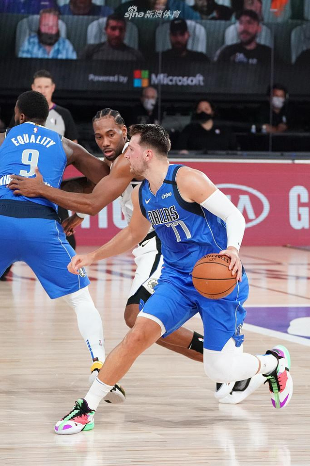 但在回合尾 但在回合尾