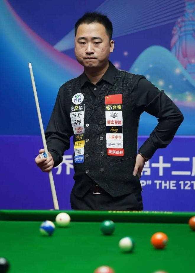 借助这套框 借助这套框